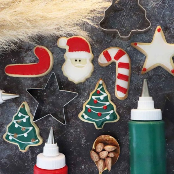 Udstansere - SCRAPCOOKING - Jul - 4 stk - Hvidt metal - Ikke opvaskemaskinevenlig