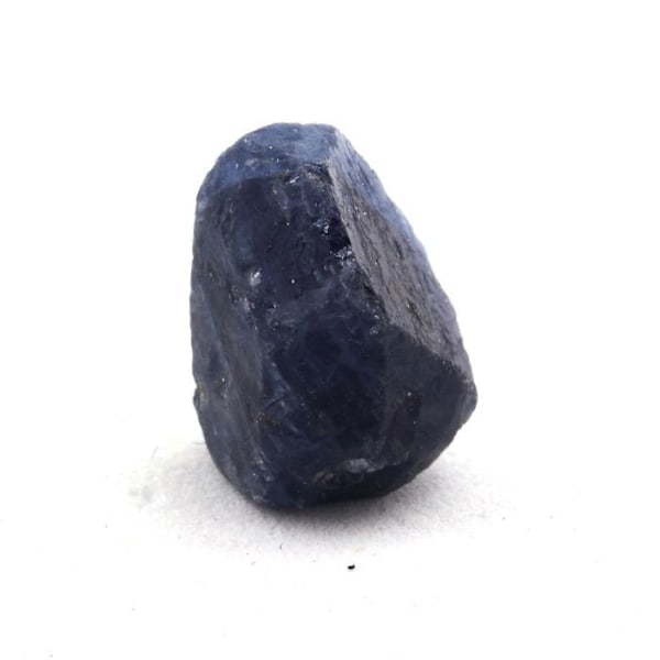 Sten og mineraler. Safir. 6,58 ct. Zazafotsy, Ihorombe, Madagaskar.