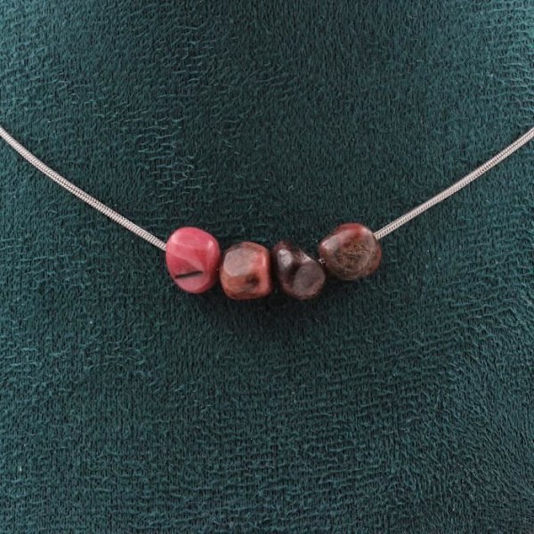 Stenar och mineraler. 4 Rhodochrosite pärlhalsband från Brasilien Rostfri stålkedja Dam- och herrhalsband. Anpassad storlek