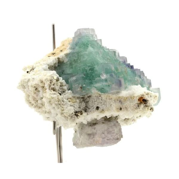 Fluorit + Pyrit 3225,0 karat Flerfärgad