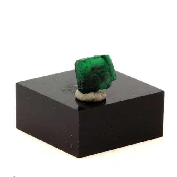Stenar och mineraler. Smaragd. 2,25 ct. Mingora smaragdfyndighet, Swat District, Pakistan. Grön
