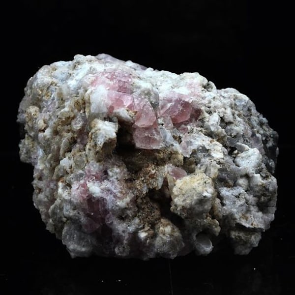 Sten og mineraler. Pink fluorit. 353,5 øre. Mont-Blanc-massivet, Frankrig.