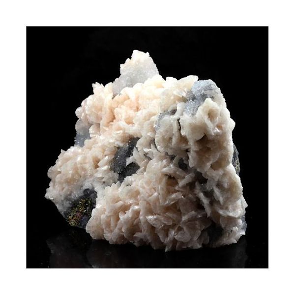 Sten og mineraler. Dolomit, Chalcopyrit, Kvarts. 3826,5 ct. Kina.