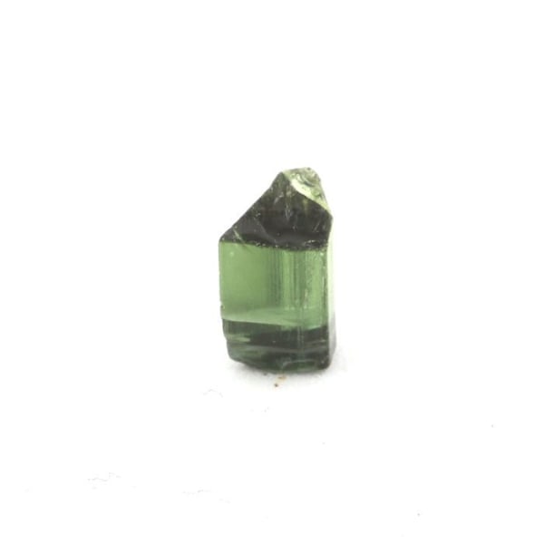 Kivet ja mineraalit. Turmaliini Indikoliitti. 1,66 ct. Dara-e-Pesh, Kunar, Afganistan.