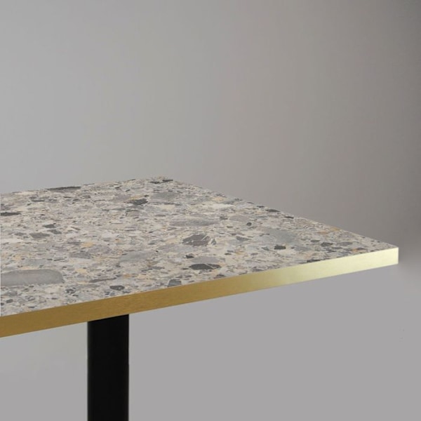 Pyöreä pöytä Ø 70 cm - Pyöreä terrazzo cepp malli messinkireunalla Grå