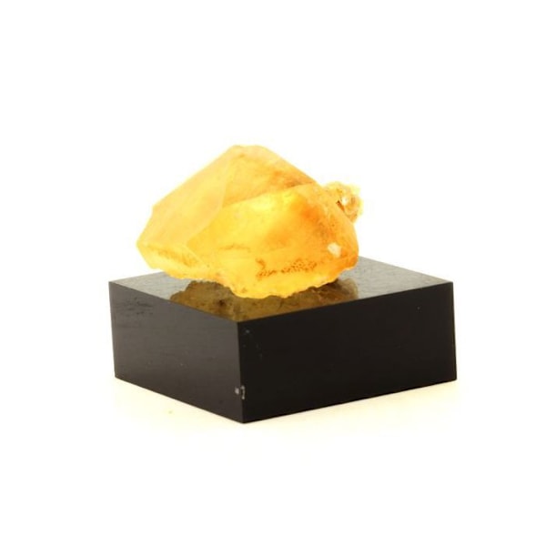 Stenar och mineraler. Kalcit. 305,0 cent. La Sambre Quarry, Landelies, Belgien.