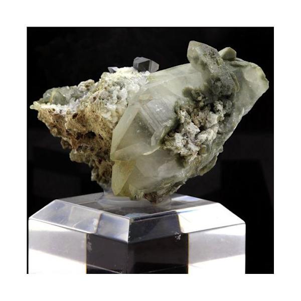 Anatase + Quartz 589,4 karat