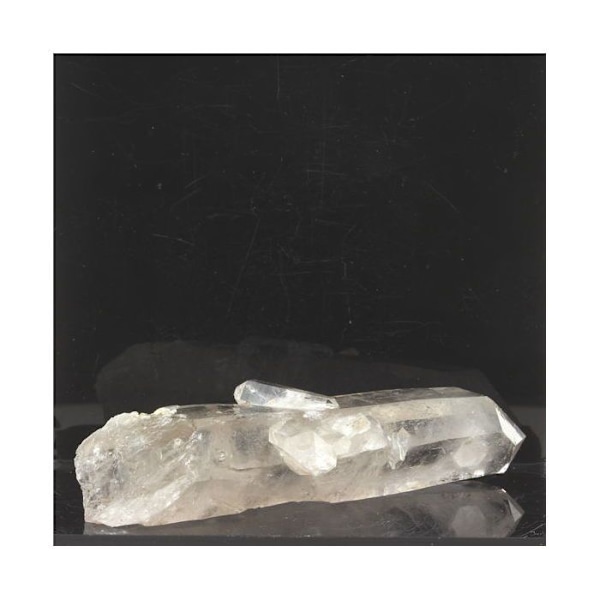 Stenar och mineraler. Bi-termined rökkvarts. 261,50 cent. Le Bolchu, Beaufortain, Savoie, Frankrike.