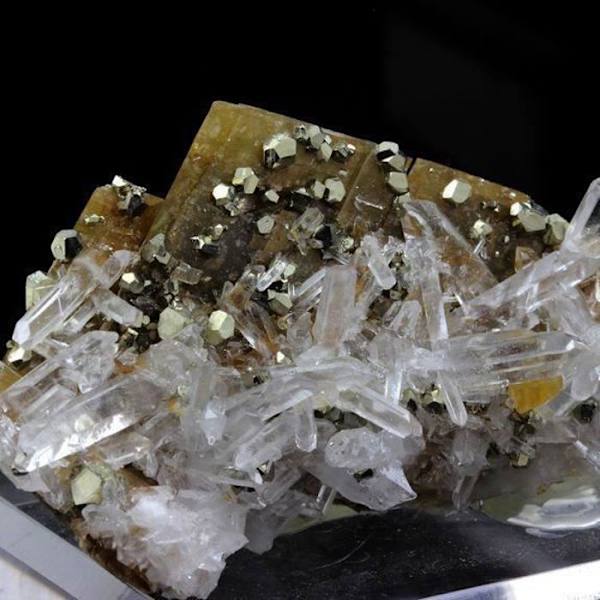 Pierre - ABIJOUX - Quartz - 604,5 ct - Mésage Mine - Certifikat for ægthed