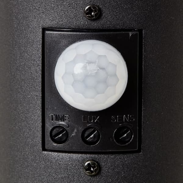 Udendørs stikpille med bevægelsessensor DODY E27 - BRILLIANT - Sort - IP44-certificering
