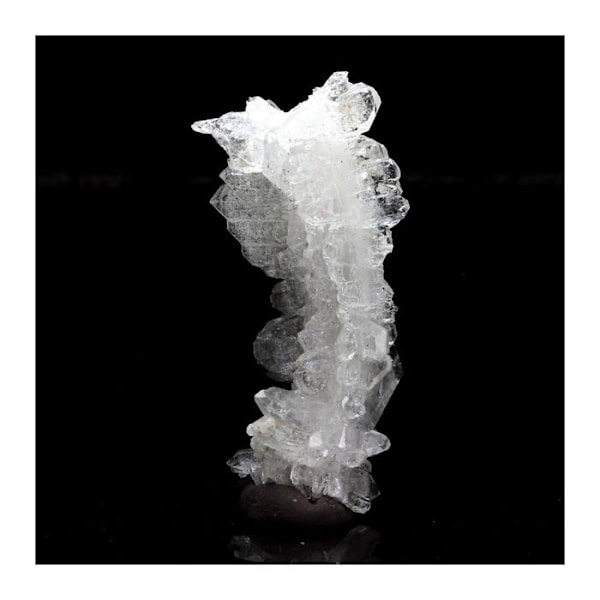 Ame quartz (faden quartz) 26,9 karat Vit