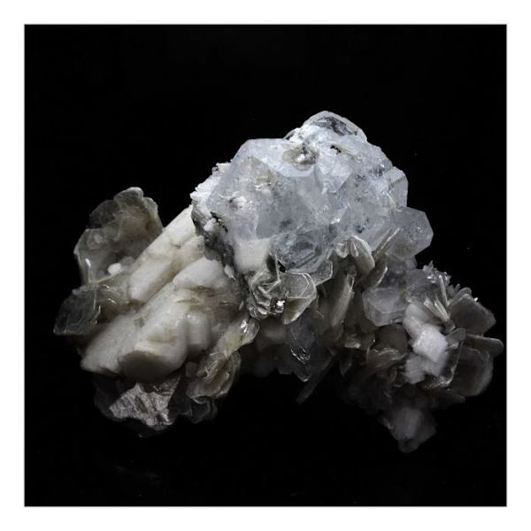 Stenar och mineraler. gosenit, moskovit. 191,0 cent. Pingwu berylgruva, Mianyang, Sichuan, Kina.