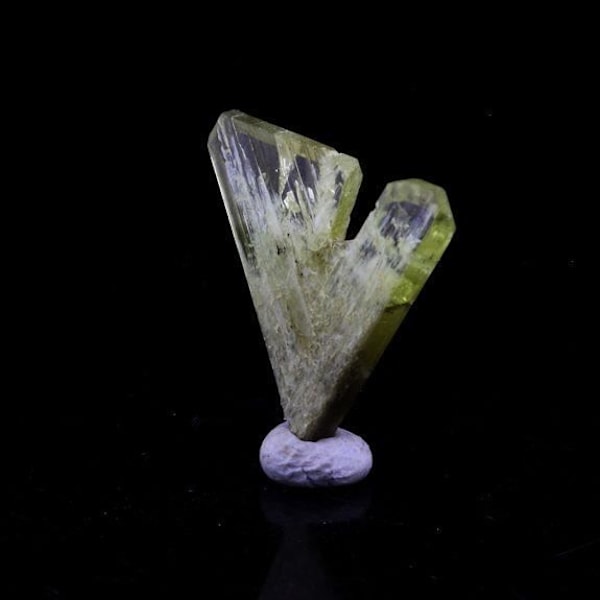 Sten og mineraler. Chrysoberyl. 3,52 ct. Alaotra-søen, Ambatondrazaka, Madagaskar.