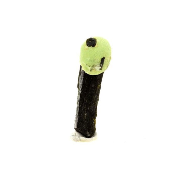 Stenar och mineraler. Prehnite + Epidot. 90,5 ct. Bendougou, Kayes, Mali.