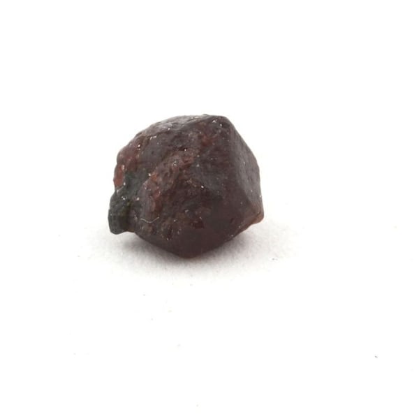 Stenar och mineraler. Granat. 4 030 cent. Skardu-området, Gilgit-Baltistan, Pakistan.