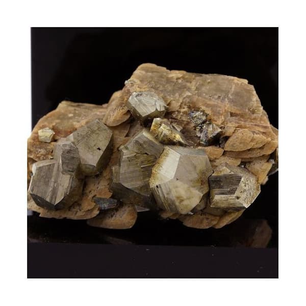 Siderit, Pyrit, Quartz 297,1 karat Flerfärgad