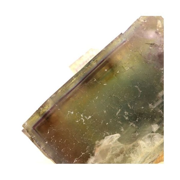 Kivet ja mineraalit. Fluoriitti. 538,0 ct. Avellanin kaivos, Var, Ranska.
