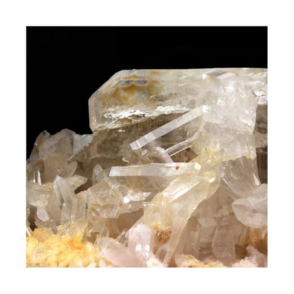 Sten og mineraler. Kvarts + Albit. 2154,5 øre. Saint Christophe-en-Oisans, Isère, Frankrig.