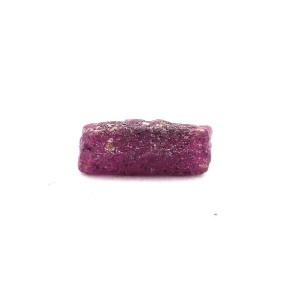 Sten og mineraler. Rubin. 4,50 øre. Kiteto-distriktet, Manyara-regionen, Tanzania. Röd
