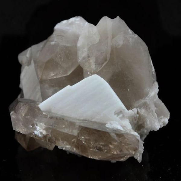 Smoky Quartz + Barite 52,93 karat Flerfärgad