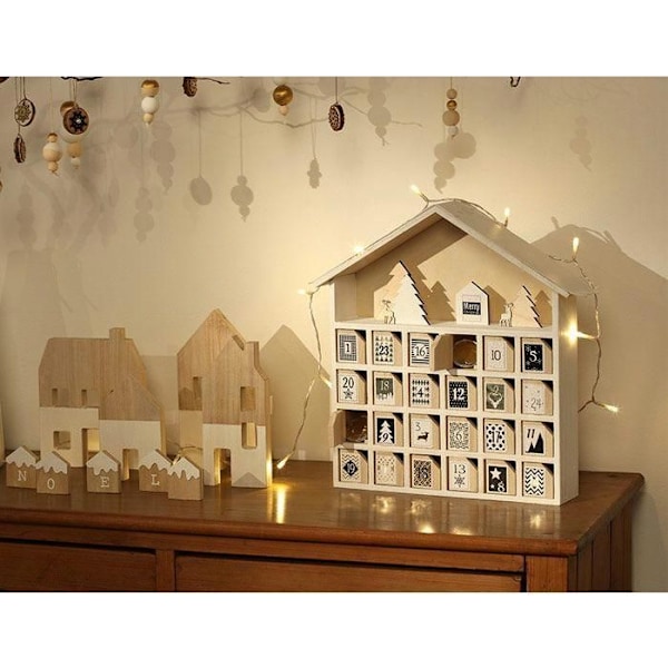 Adventtikalenteri Talo 24 lokeroa Beige
