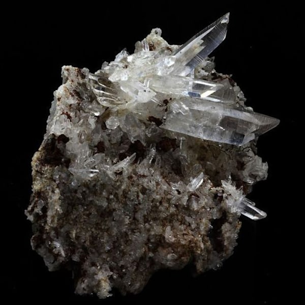 Kivet ja mineraalit. Kvartsi + siderite. 358,0 ct. Vizille, Isère, Ranska..