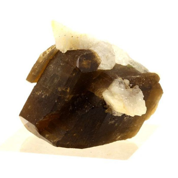 Sten og mineraler. Mesitite. 126,5 ct. Linópolis, Minas Gerais, Brasilien.