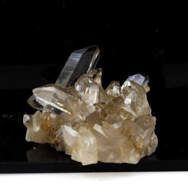 Rökig kvarts - ABIJOUX - 234.0 ct - Alpe d'Huez, Frankrike