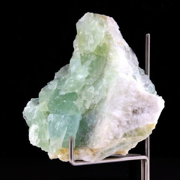 Sten og mineraler. Fluorit. 490,35 øre. Marsanges-minen, Langeac, Frankrig.