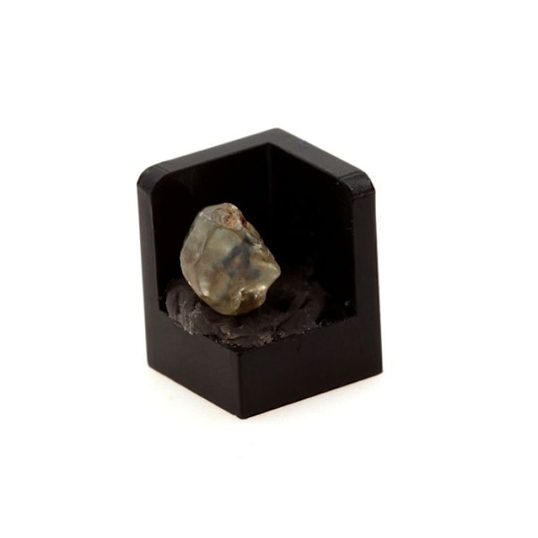 Zirkon 0,73 karat Flerfärgad