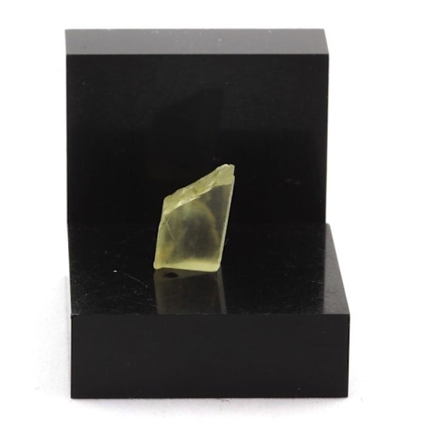 Stenar och mineraler. Spodumene Hiddenite. 4,72 cent. Konarprovinsen, Afghanistan.