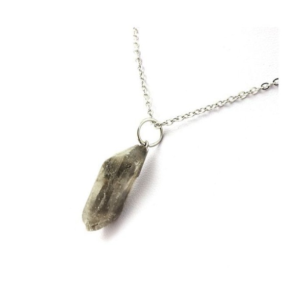 Stenar och mineraler. Halsband av rågips. 14,82 cent. Marcieu, Isère, Frankrike.