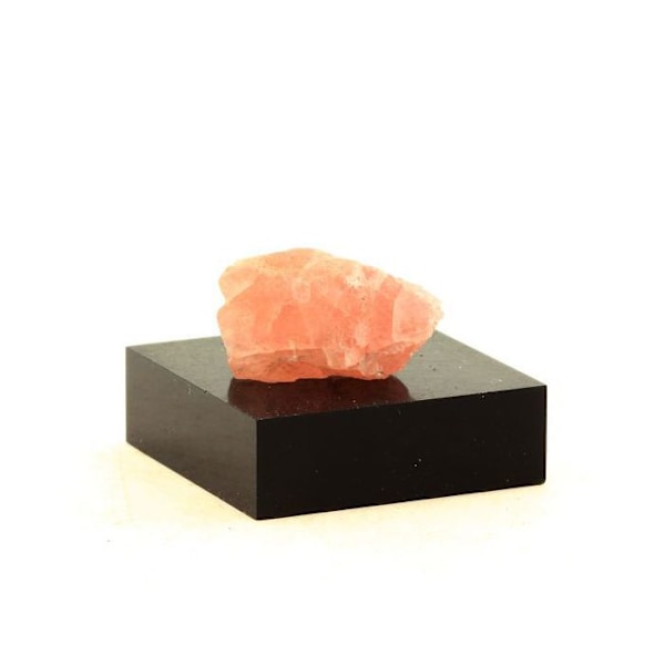 Kivet ja mineraalit. Vaaleanpunainen fluoriitti. 25,50 senttiä. Talèfre, Mont-Blanc Massif, Ranska. Rosa