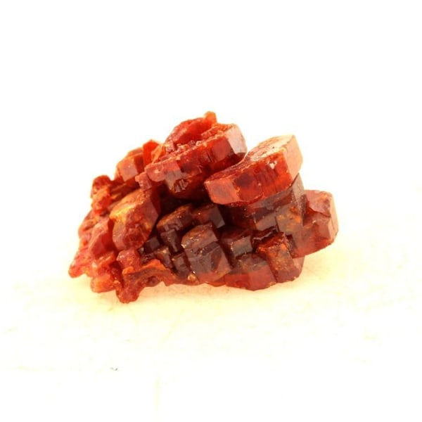 Sten og mineraler. Vanadinit. 52,5 ct. Mibladen Mining District, Midelt, Marokko.