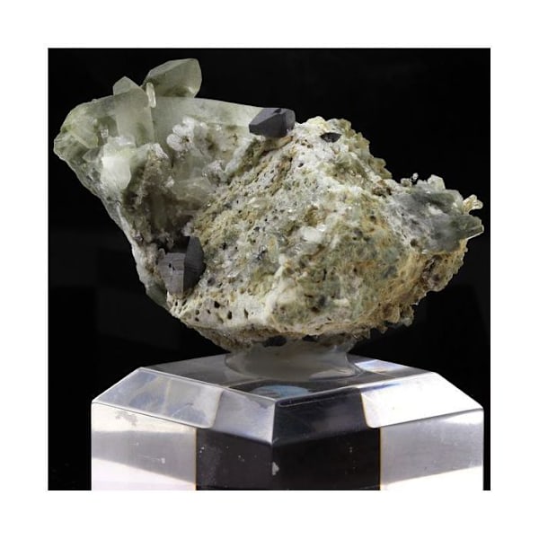 Anatase + Quartz 589,4 karat