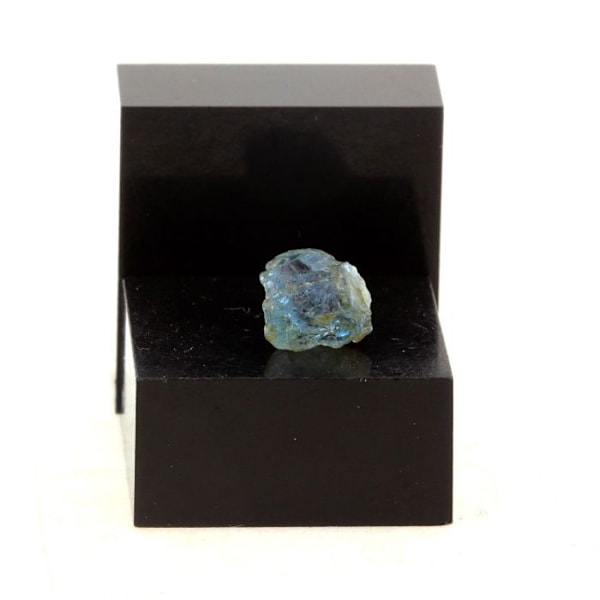 Kivet ja mineraalit. Berylli. 1,44 ct. Manyarajärvi, Arushan alue, Tansania.