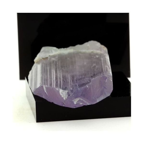 Kunzite 313,9 karaattia