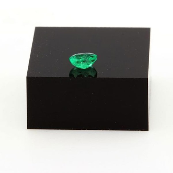 Emerald 0,24 karat Grön