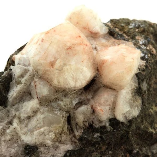 Sten og mineraler. Analcime. 326,5 ct. Steinberg, Feldbach, Steiermark, Østrig.