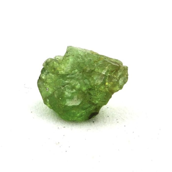 Stenar och mineraler. Tsavorite granat. 1,81 ct. Manyara-regionen, Tanzania. Grön