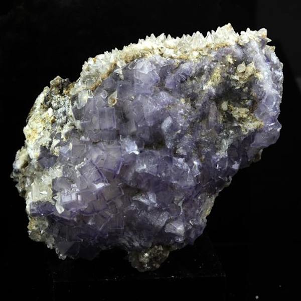 Kivet ja mineraalit. Fluoriitti. 1781,5 ct. Yanci, Igantzi, Navarra, Espanja.