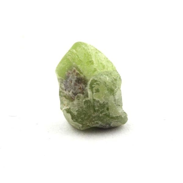 Stenar och mineraler. Peridot. 6,74 ct. Skardu-distriktet, Baltistan, Pakistan.