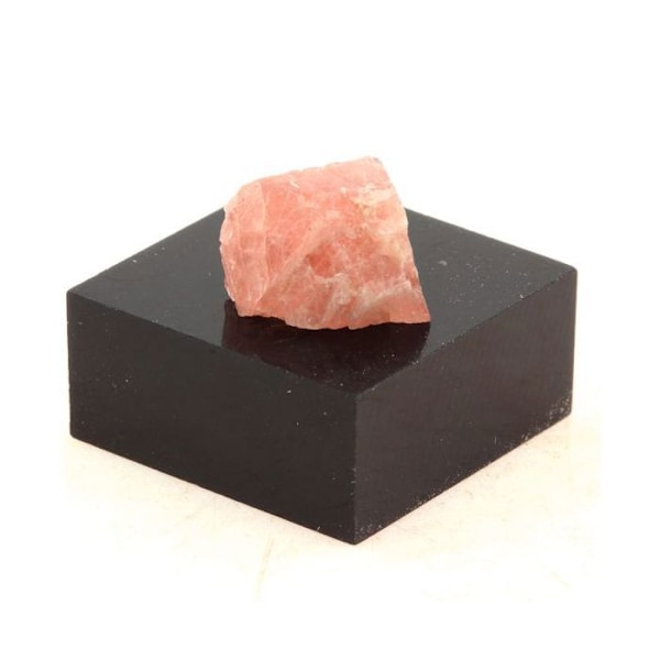 Kivet ja mineraalit. Vaaleanpunainen fluoriitti. 6,17 ct. Mont Blancin vuoristo, Ranska. Rosa