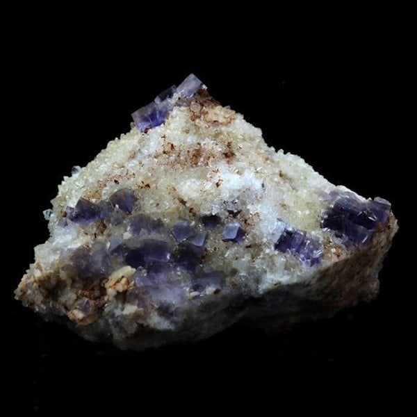 Sten og mineraler. Fluorit + Baryt + Kvarts. 119,0 øre. La Cabaña, Berbes, Asturien, Spanien.