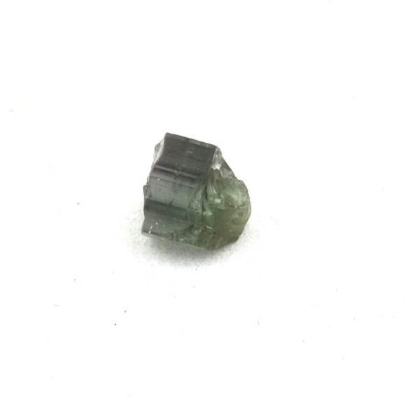 Stenar och mineraler. Grön turmalin. 0,93 ct. Paprok, Nuristan, Afghanistan. Grön