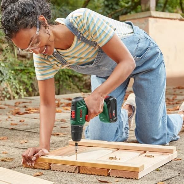 Perceuse Visseuse EasyDrill 18V-40 (2x 1,5Ah) + AL18V-20 i bærecase Grøn