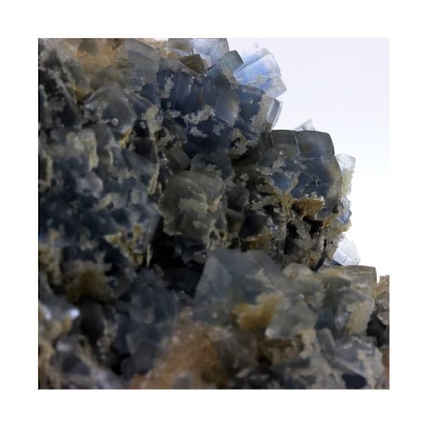 Blå fluorit 4035,1 karat (0,8 kg) Flerfärgad