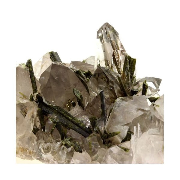 Kvartsi + Epidote 1580,0 karaattia Flerfärgad