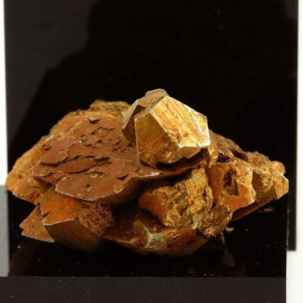 Pyrit, siderit 196,7 karat Flerfärgad