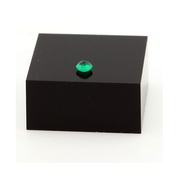 Emerald 0,09 karat Grön